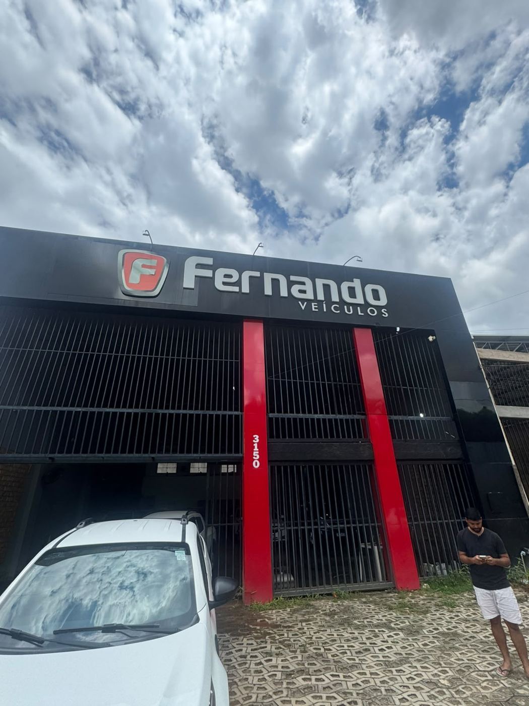 Fachada da Fernando Veículos, número 3150